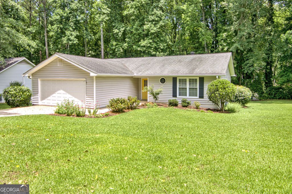 Photo of 413 Deergrass Trail, Peachtree City, GA 30269 (MLS # 10772069)