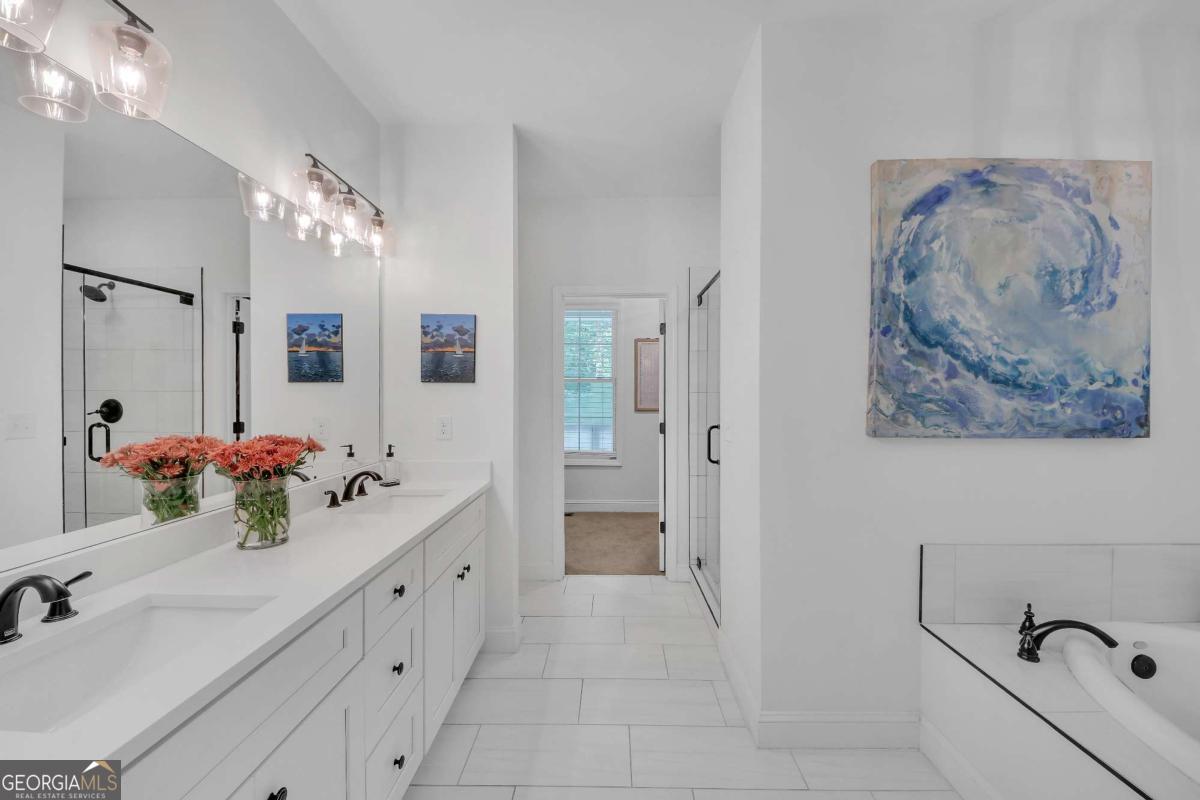 104 Woodland LN