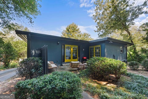Photo of 1393 Markan Drive NE, Atlanta, GA 30306 (MLS # 10847094)