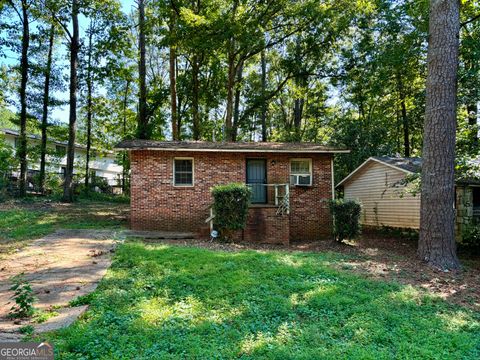 Photo of 435 Warren Avenue, Scottdale, GA 30079 (MLS # 10649330)