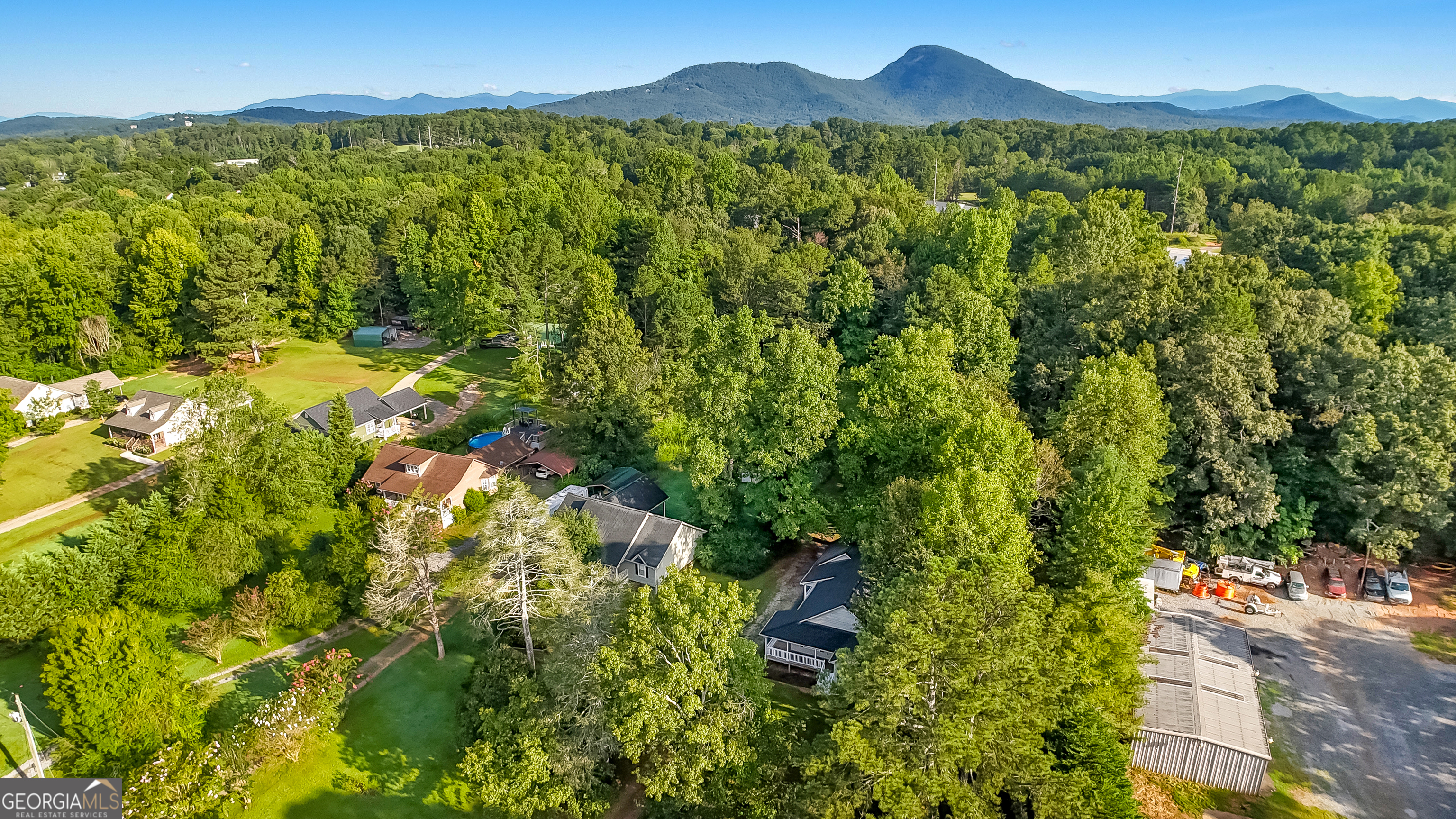 Cleveland, Georgia 30528, United States, 3 Bedrooms Bedrooms, ,2 BathroomsBathrooms,Residential,Active,201119