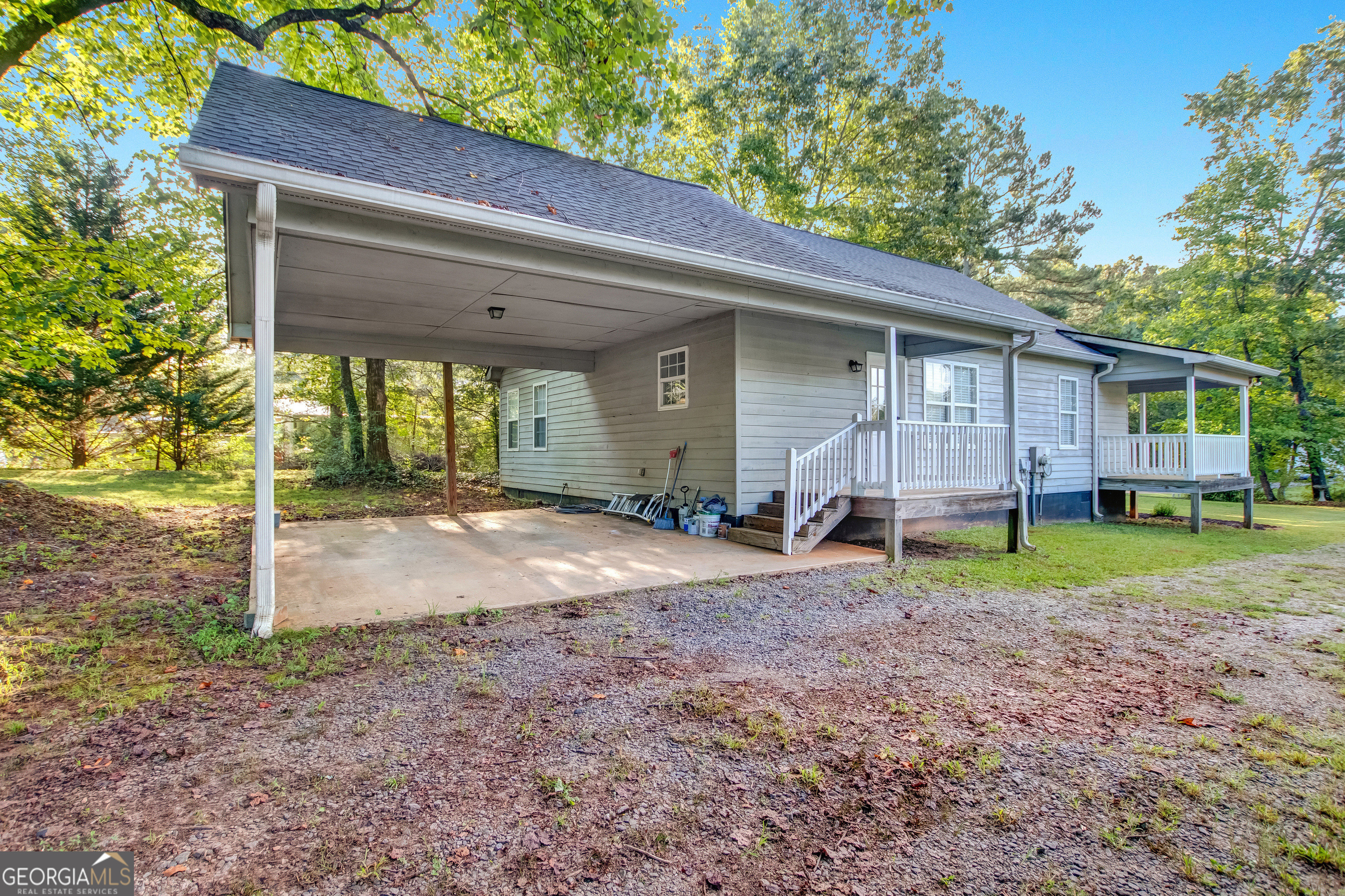 Cleveland, Georgia 30528, United States, 3 Bedrooms Bedrooms, ,2 BathroomsBathrooms,Residential,Active,201119