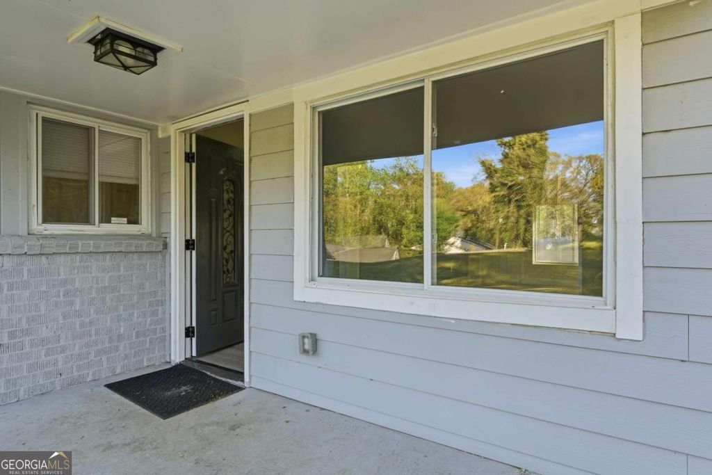 Photo of 1735 Carter Cir, East Point, GA 39344 (MLS # 10761619)