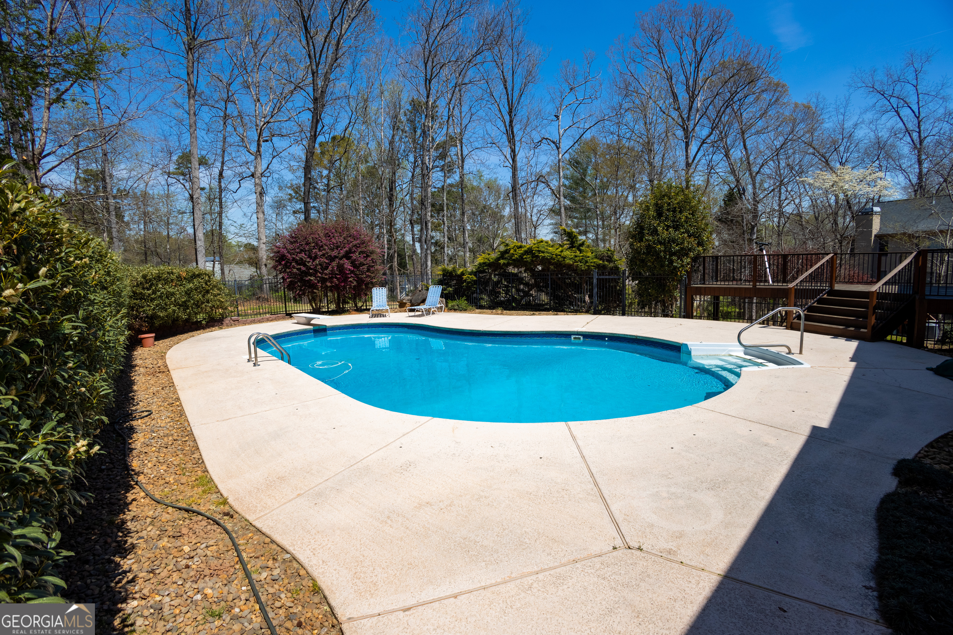 279 Windermere CIR
