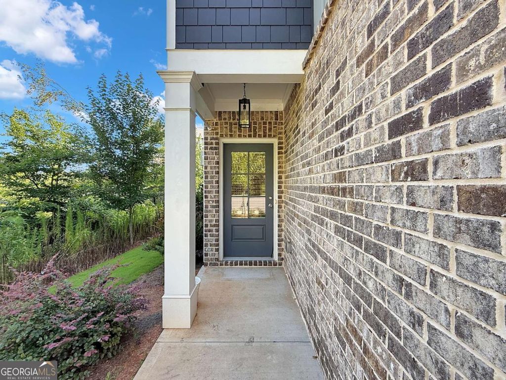 Photo of 5100 Hillington Way, Sugar Hill, GA 30518 (MLS # 10794647)