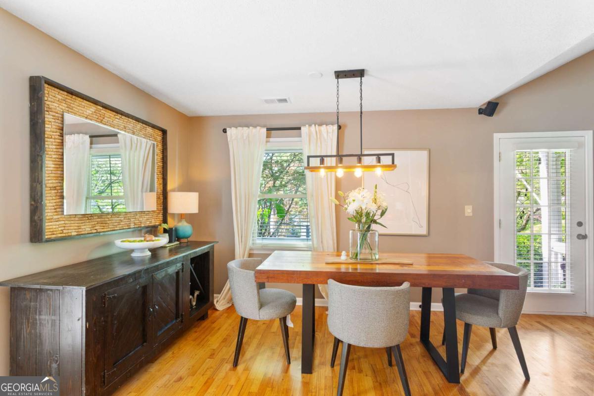 Atlanta, Georgia 30318, United States, 3 Bedrooms Bedrooms, ,2 BathroomsBathrooms,Residential,Active,106235