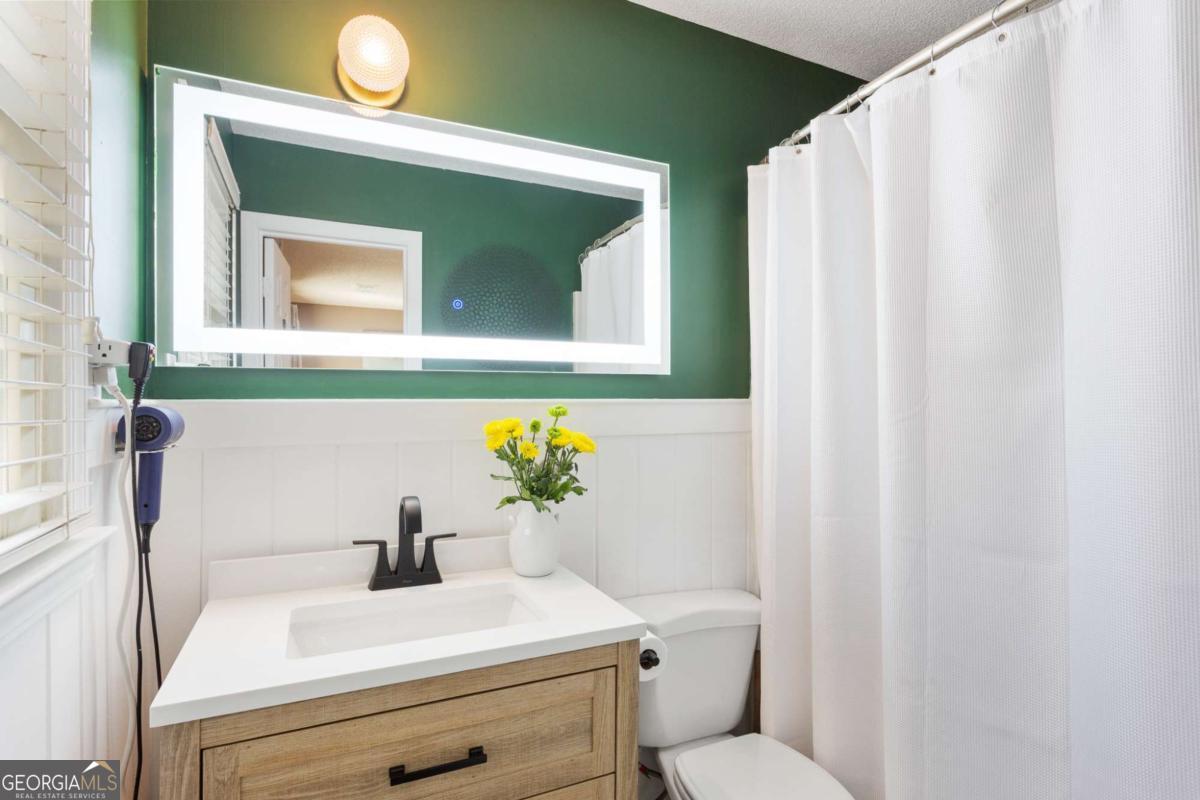 Atlanta, Georgia 30318, United States, 3 Bedrooms Bedrooms, ,2 BathroomsBathrooms,Residential,Active,106235