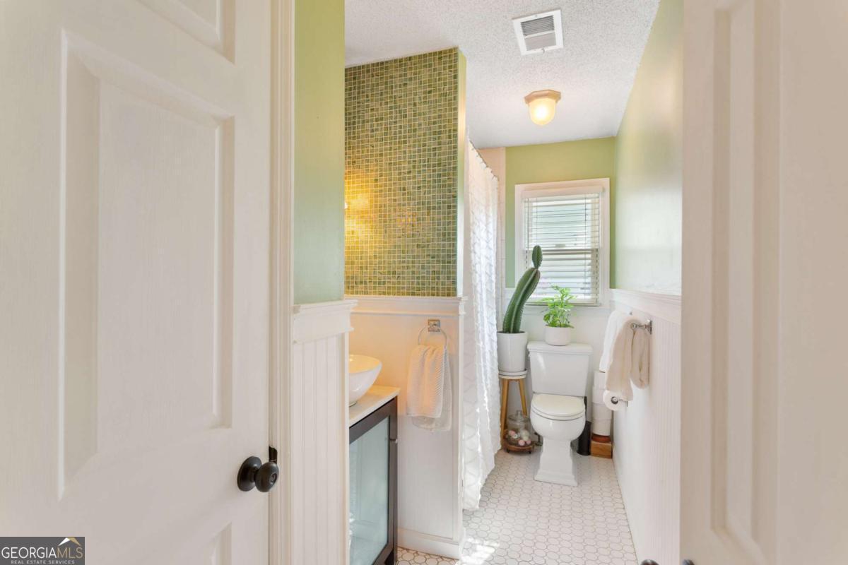 Atlanta, Georgia 30318, United States, 3 Bedrooms Bedrooms, ,2 BathroomsBathrooms,Residential,Active,106235