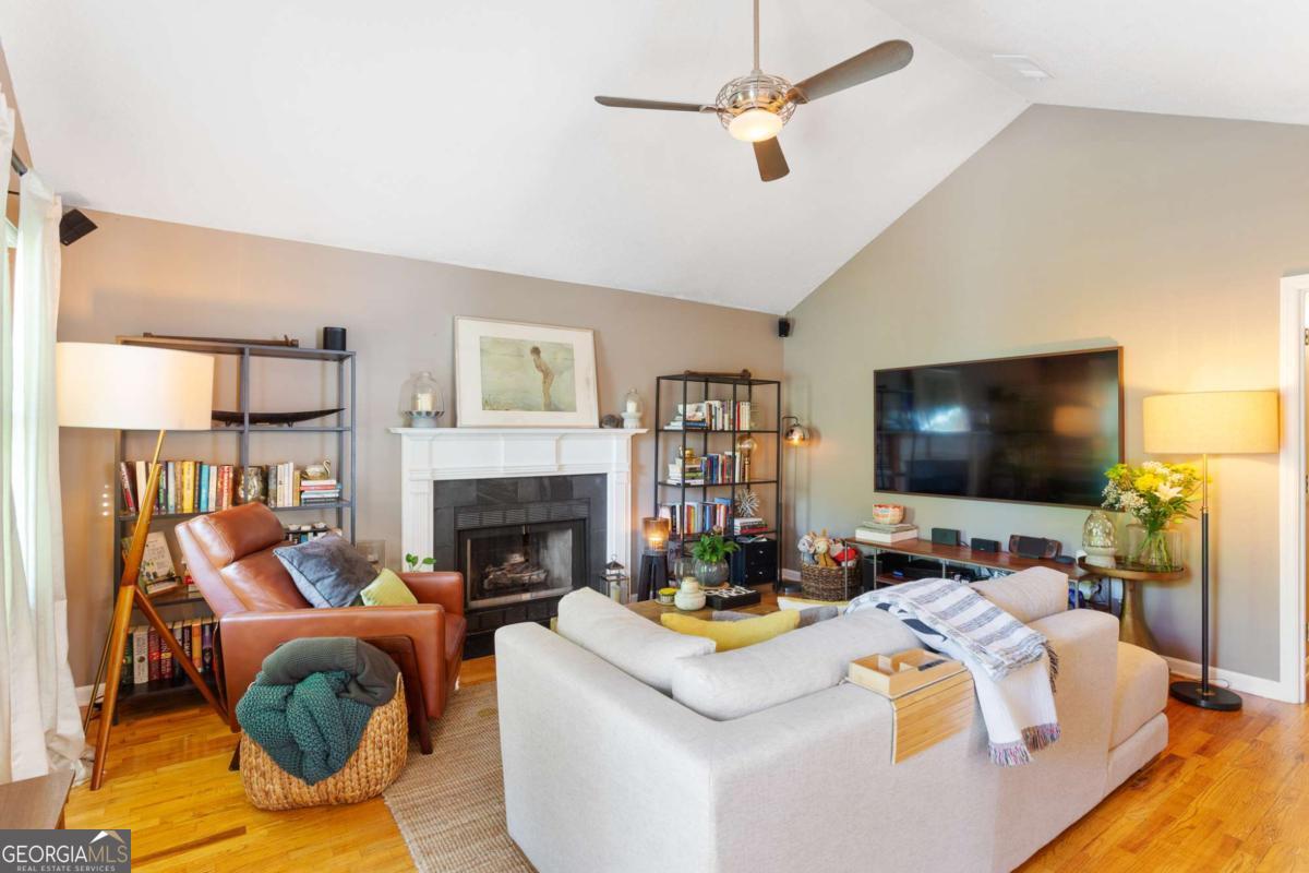 Atlanta, Georgia 30318, United States, 3 Bedrooms Bedrooms, ,2 BathroomsBathrooms,Residential,Active,106235