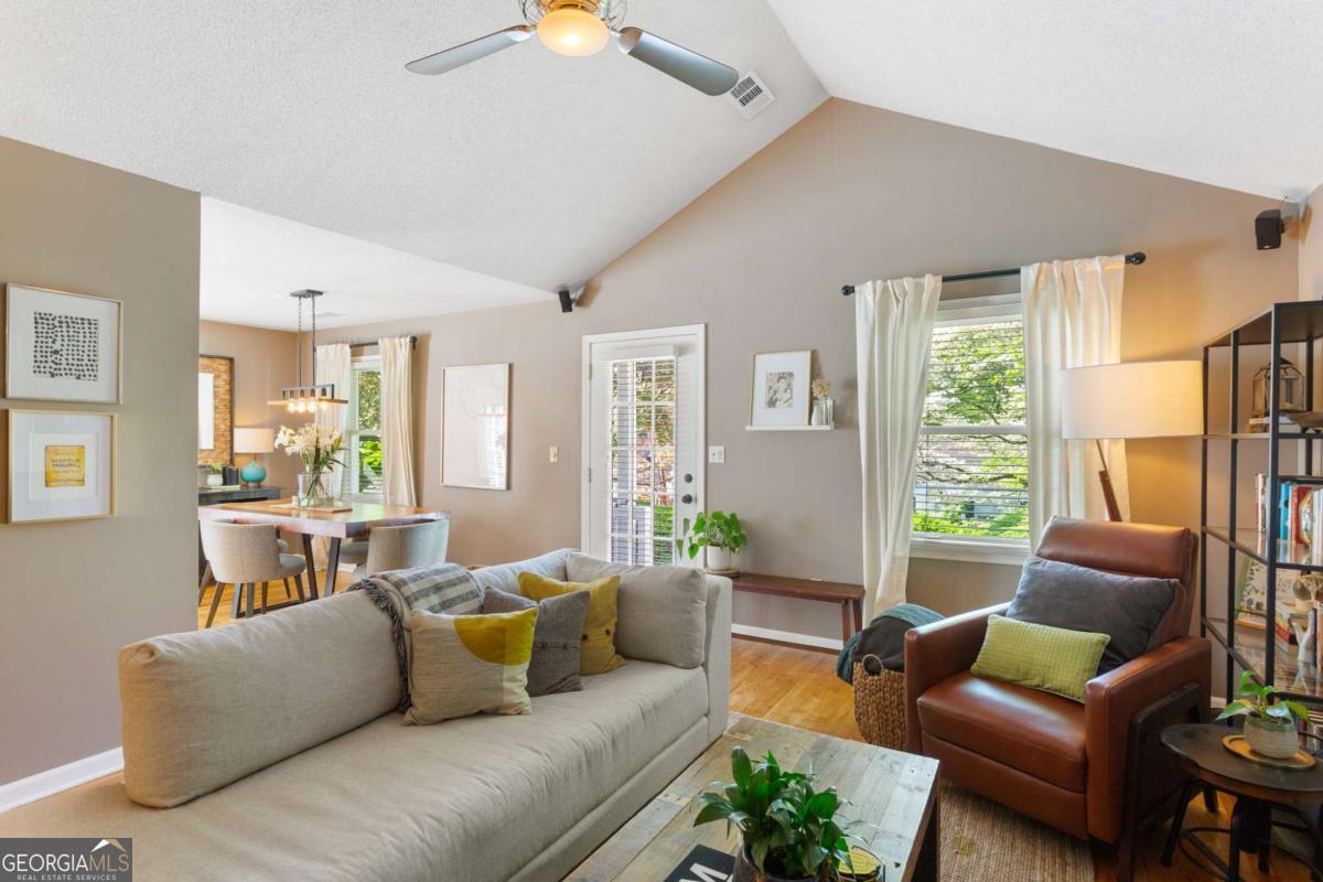 Atlanta, Georgia 30318, United States, 3 Bedrooms Bedrooms, ,2 BathroomsBathrooms,Residential,Active,106235