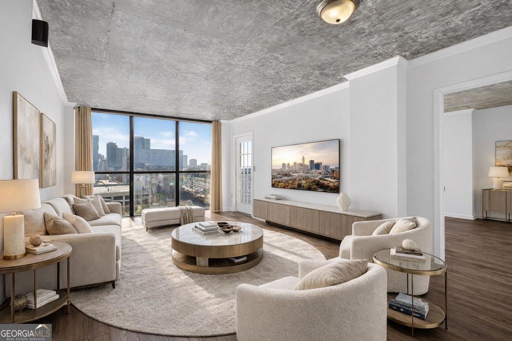 Photo of 1280 W Peachtree Street NW #1806, Atlanta, GA 30309 (MLS # 10722120)