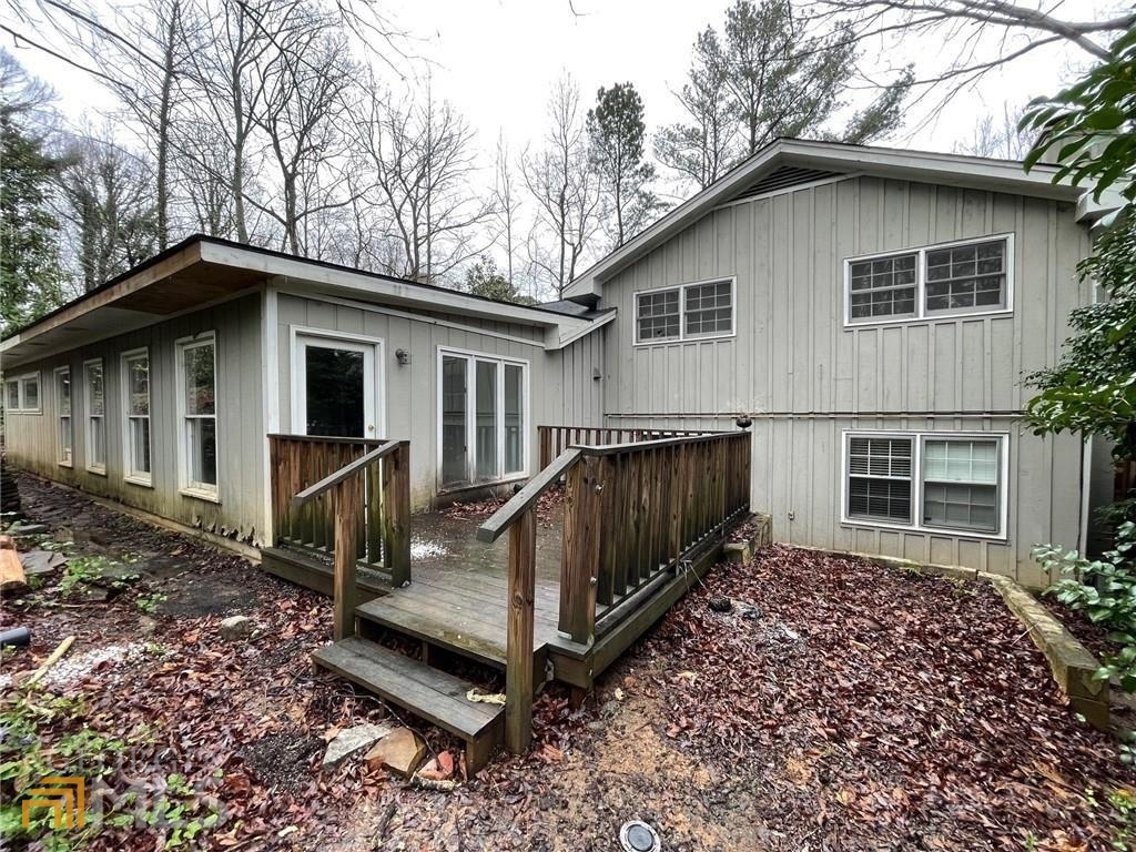 Pioneer Woods - Residential
