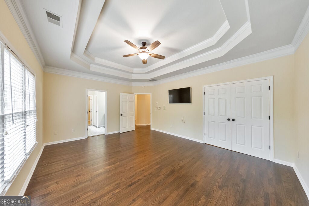 396 Collegiate DR