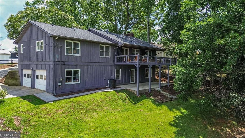 Photo of 3039 Manor Ridge Drive, Gainesville, GA 30506 (MLS # 10808468)