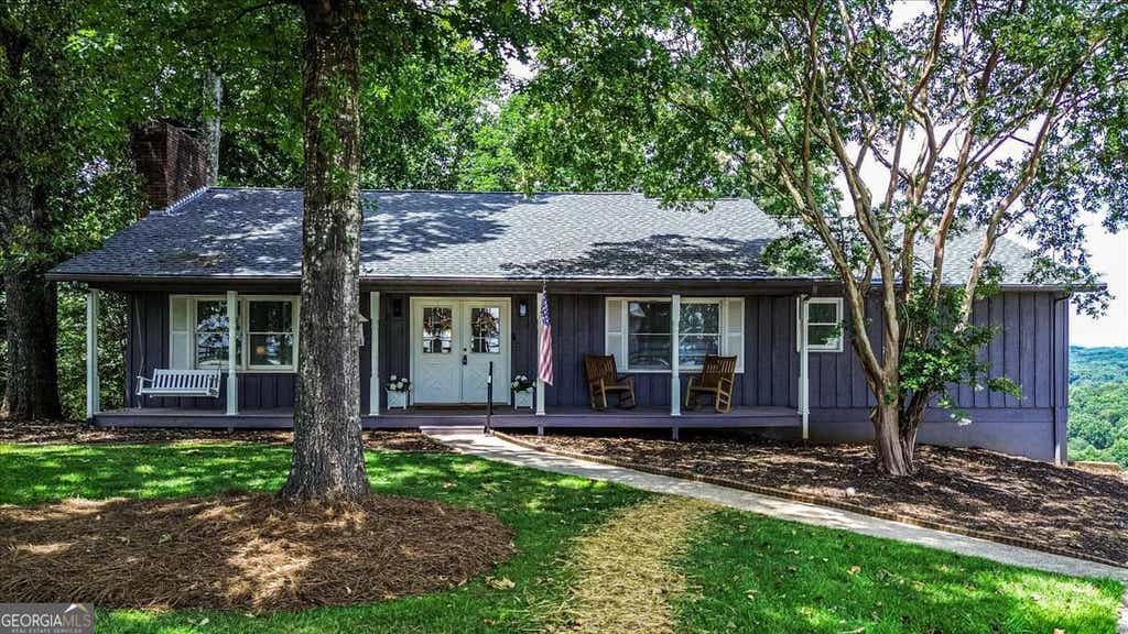 Photo of 3039 Manor Ridge Drive, Gainesville, GA 30506 (MLS # 10808468)