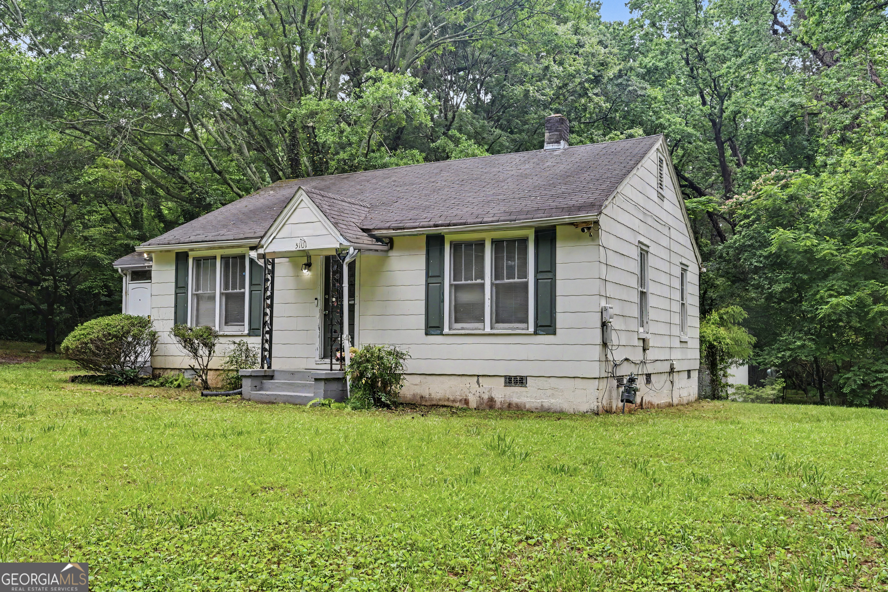 3101 Browns Mill RD SE