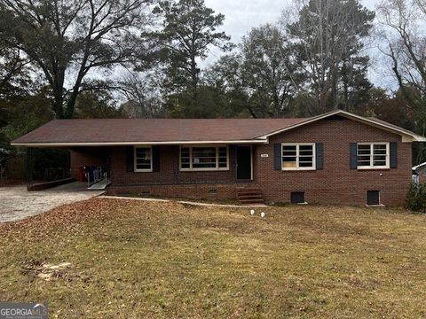 Photo of 1840 Springwood Drive, Macon, GA 31211 (MLS # 10658726)