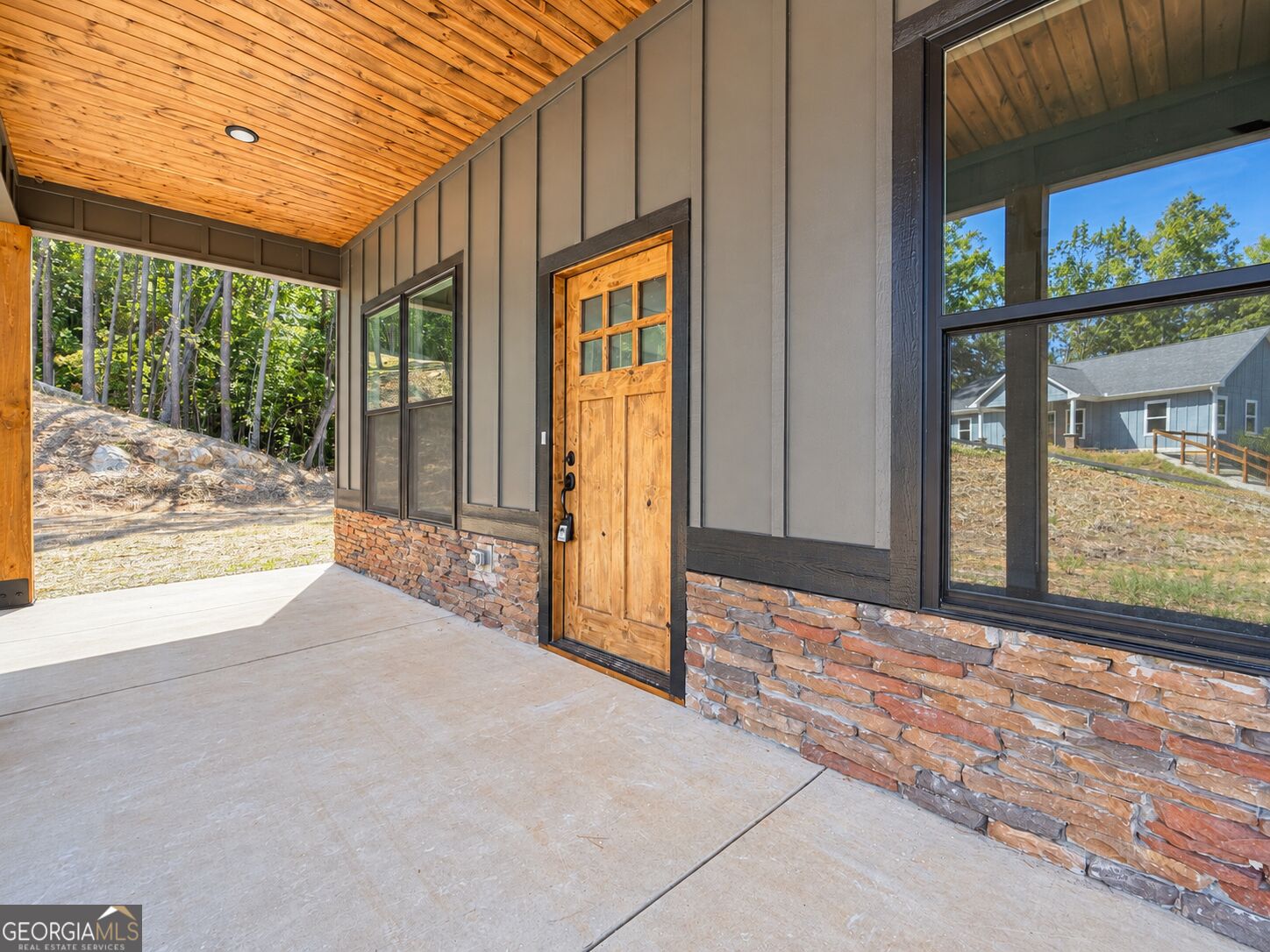 232 Sautee Ridge RD
