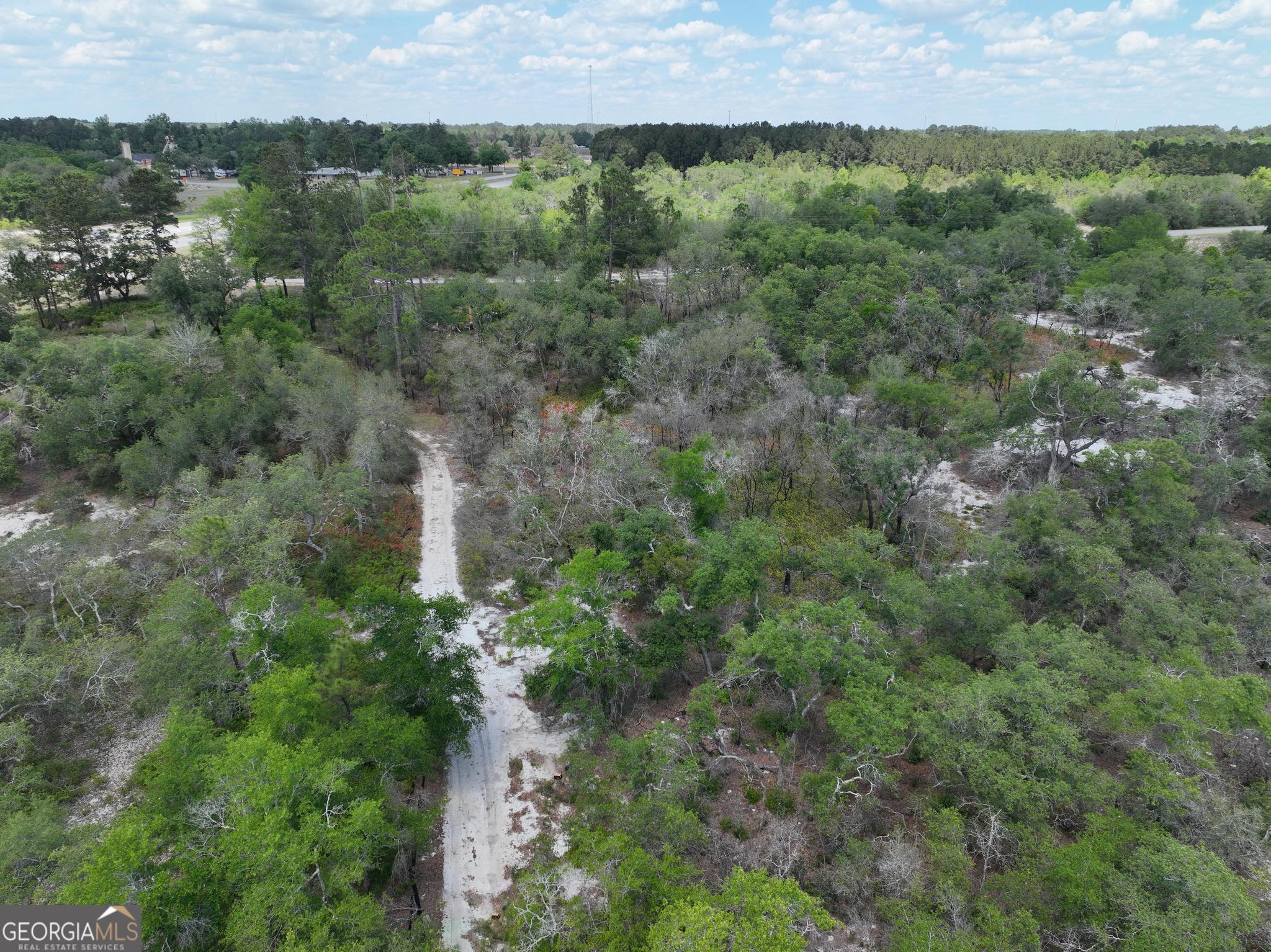 8 Old Highway 46   (24.84 ac)