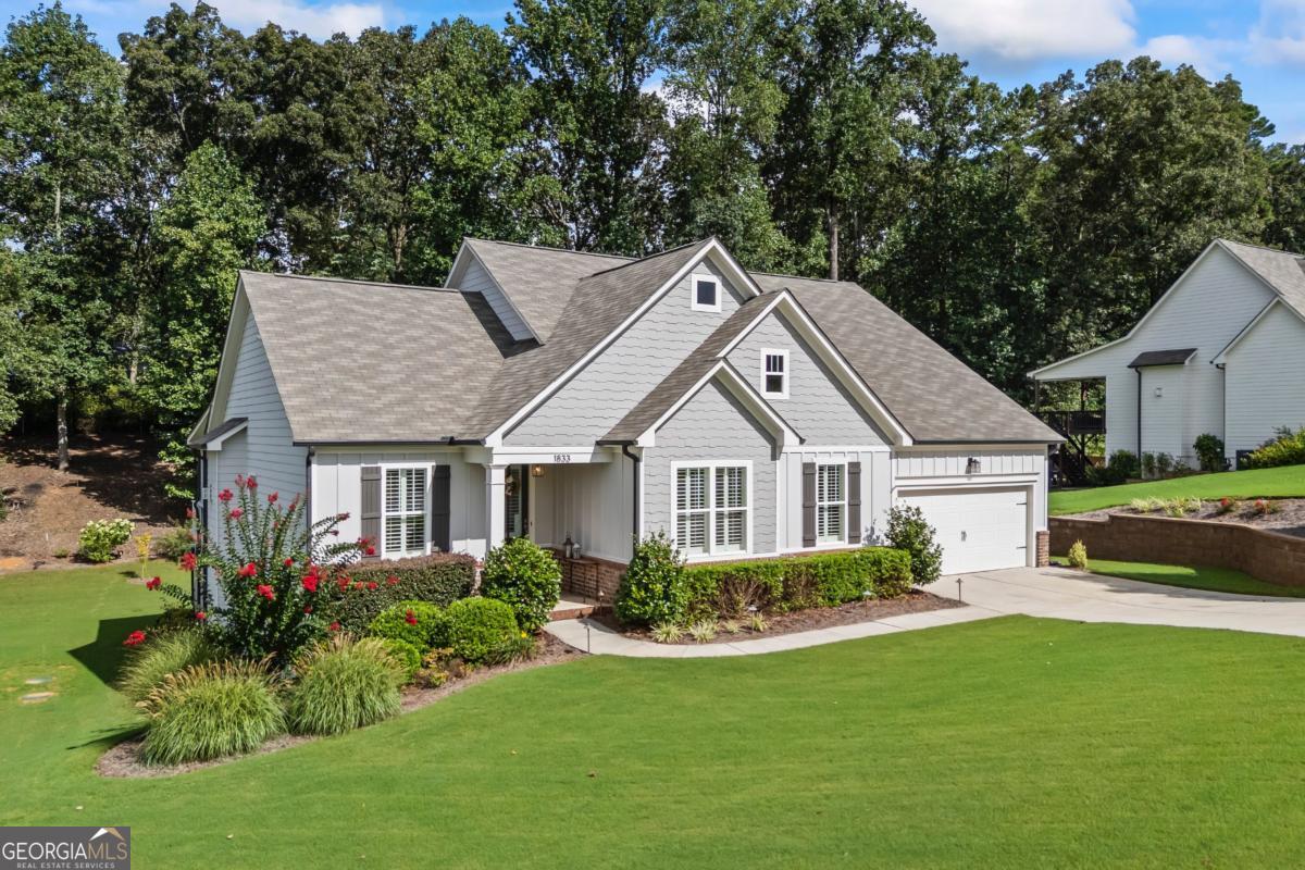 1833 Hidden Creek DR