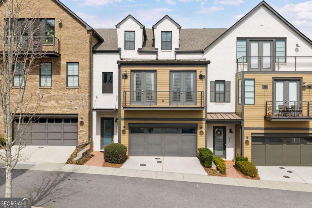 Photo of 555 Verismo Way, Alpharetta, GA 30009 (MLS # 10719994)