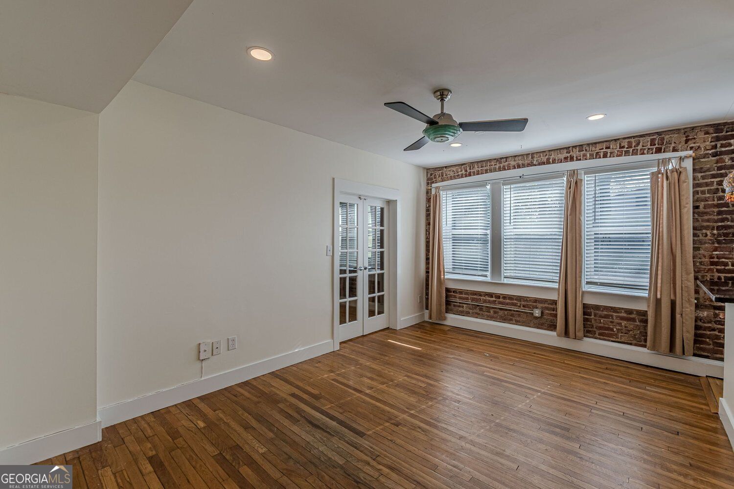 373 Moreland AVE NE 108