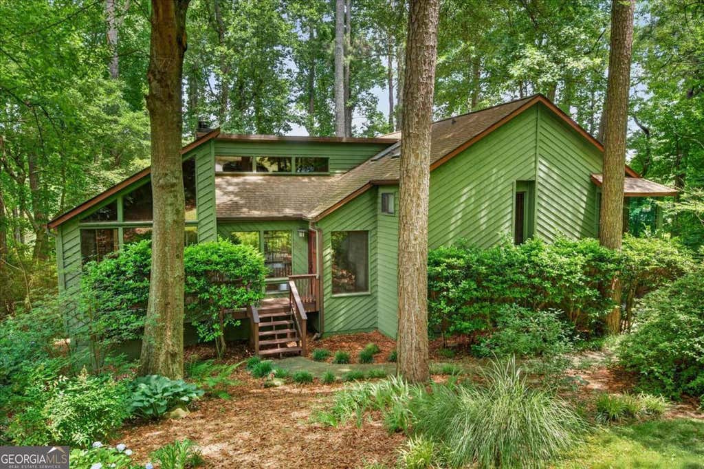 Photo of 317 New Foal Lane NE, Kennesaw, GA 30144 (MLS # 10777952)