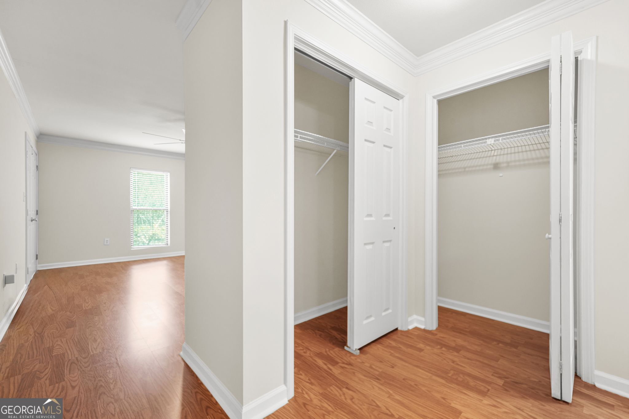 Atlanta, Georgia 30324, United States, 2 Bedrooms Bedrooms, ,2 BathroomsBathrooms,Residential,Active,194530