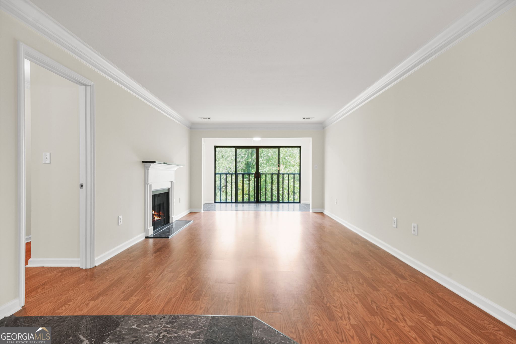 Atlanta, Georgia 30324, United States, 2 Bedrooms Bedrooms, ,2 BathroomsBathrooms,Residential,Active,194530