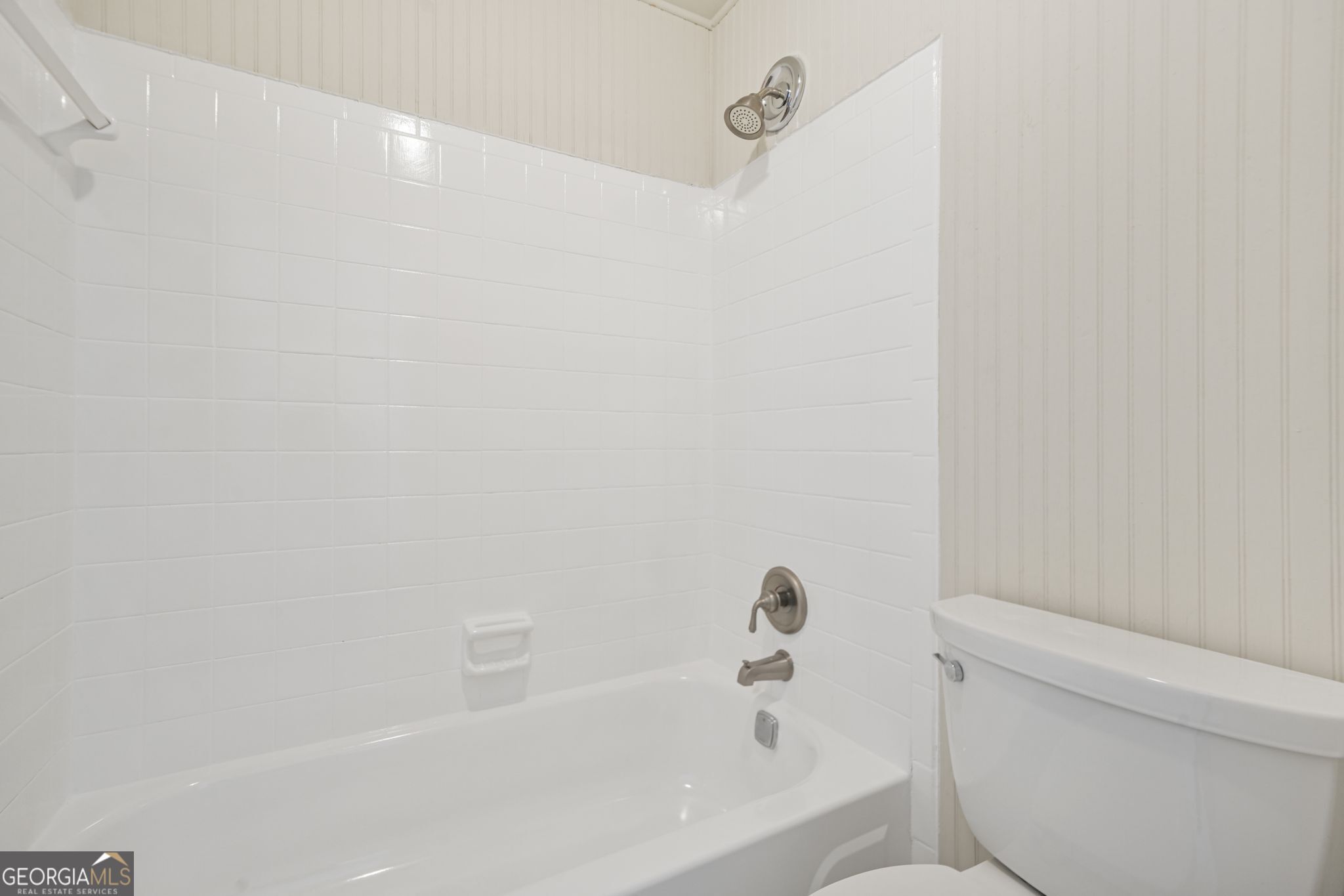 Atlanta, Georgia 30324, United States, 2 Bedrooms Bedrooms, ,2 BathroomsBathrooms,Residential,Active,194530