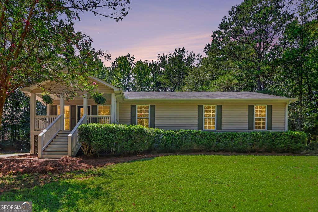 Photo of 7290 State Rte 5, Douglasville, GA 30135 (MLS # 10833559)