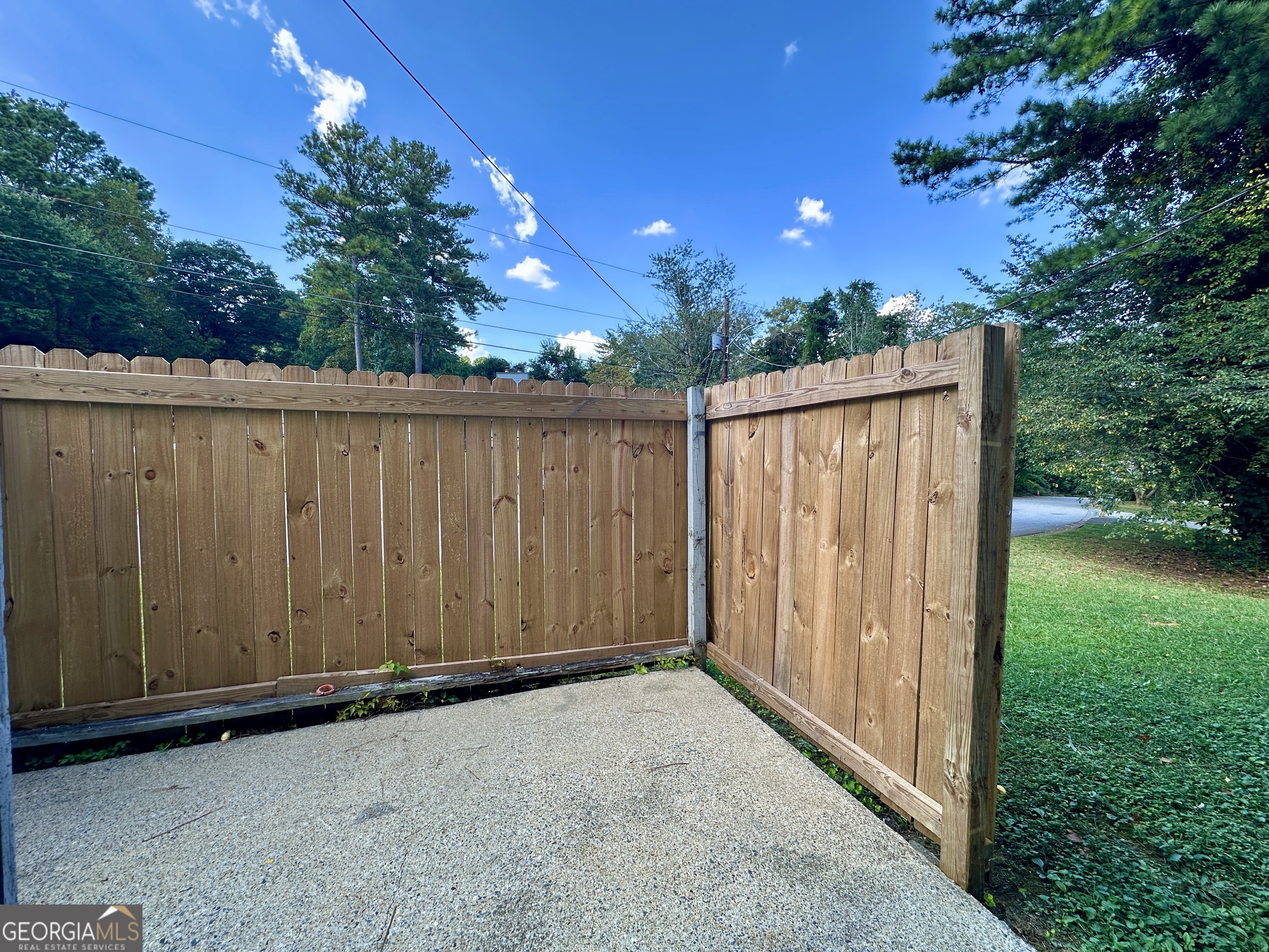 Spring Woodmanor - Residential Lease