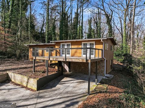 Photo of 3210 Valley Bluff Drive, Atlanta, GA 30340 (MLS # 10694835)