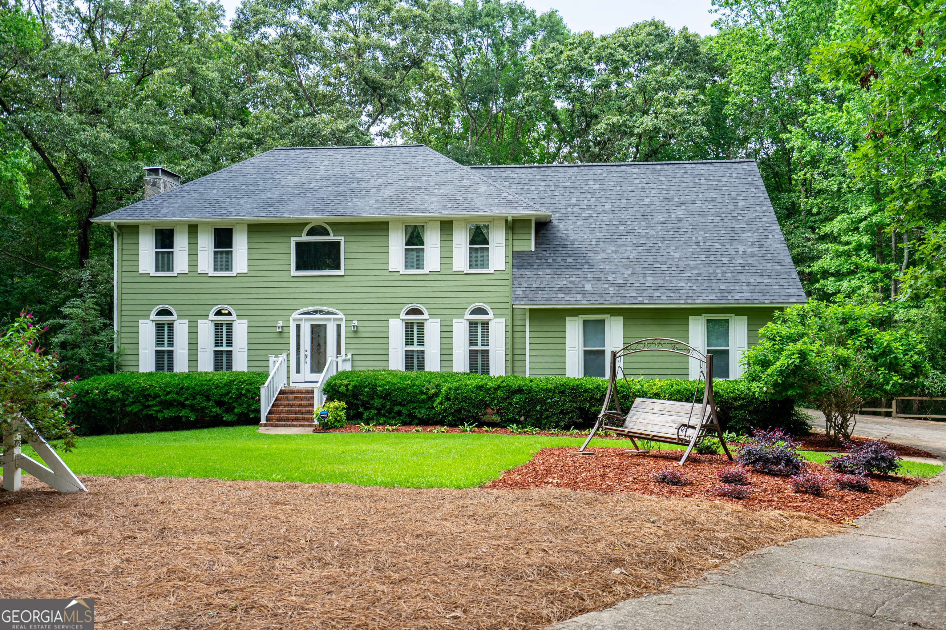 3010 White Oak CT
