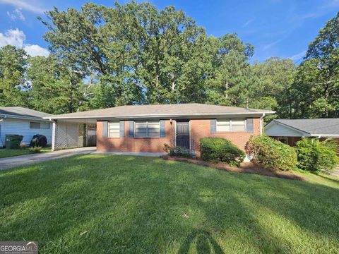 Photo of 2075 Claude Street NW, Atlanta, GA 30318 (MLS # 10636583)