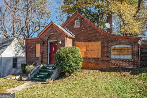 Photo of 250 Mathewson Place SW, Atlanta, GA 30314 (MLS # 10660555)