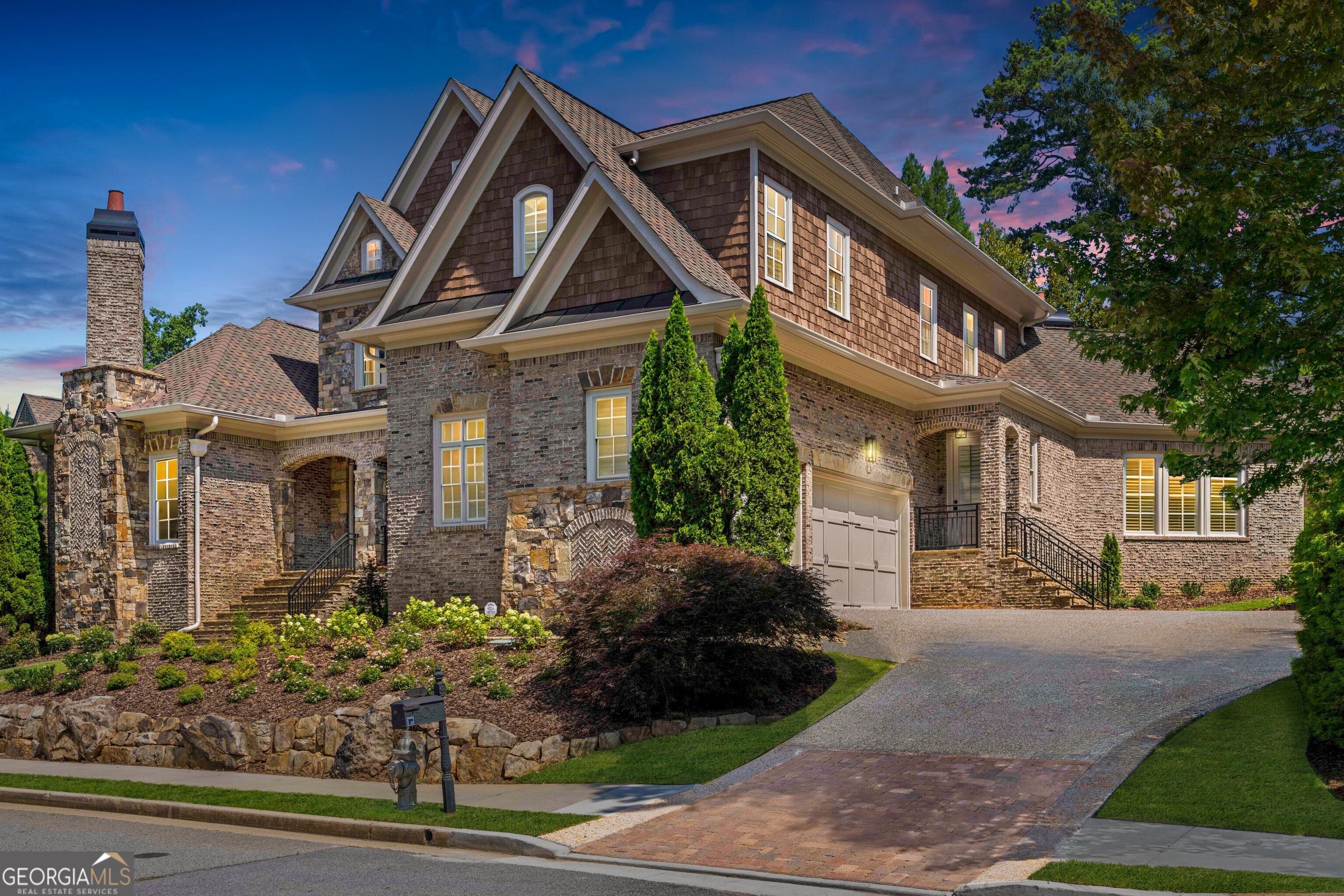850 Camden Park CT