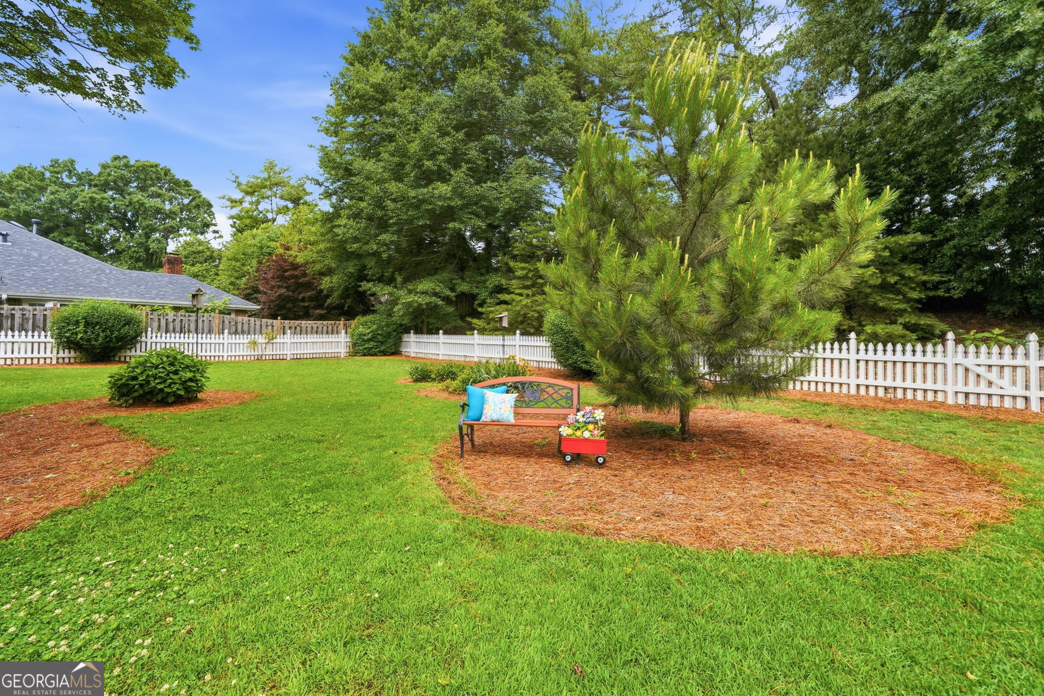 220 Stepping Stone DR