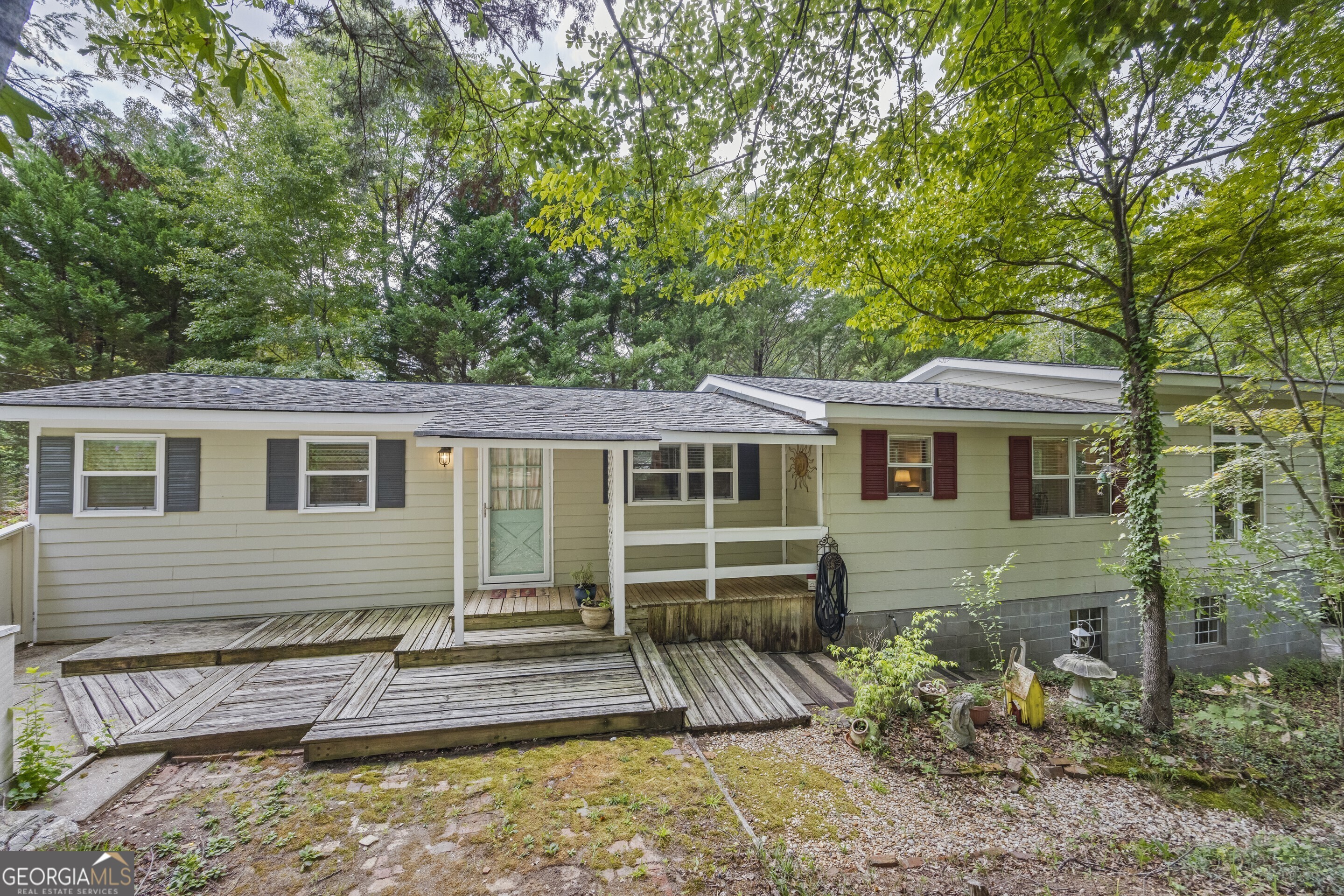 Lavonia, Georgia 30553, United States, 3 Bedrooms Bedrooms, ,2 BathroomsBathrooms,Residential,Pending,205468