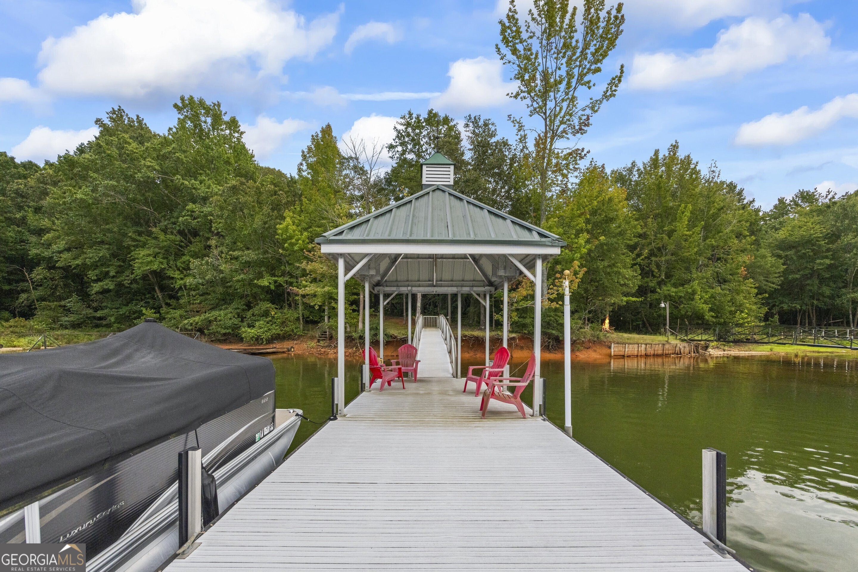 Lavonia, Georgia 30553, United States, 3 Bedrooms Bedrooms, ,2 BathroomsBathrooms,Residential,Pending,205468