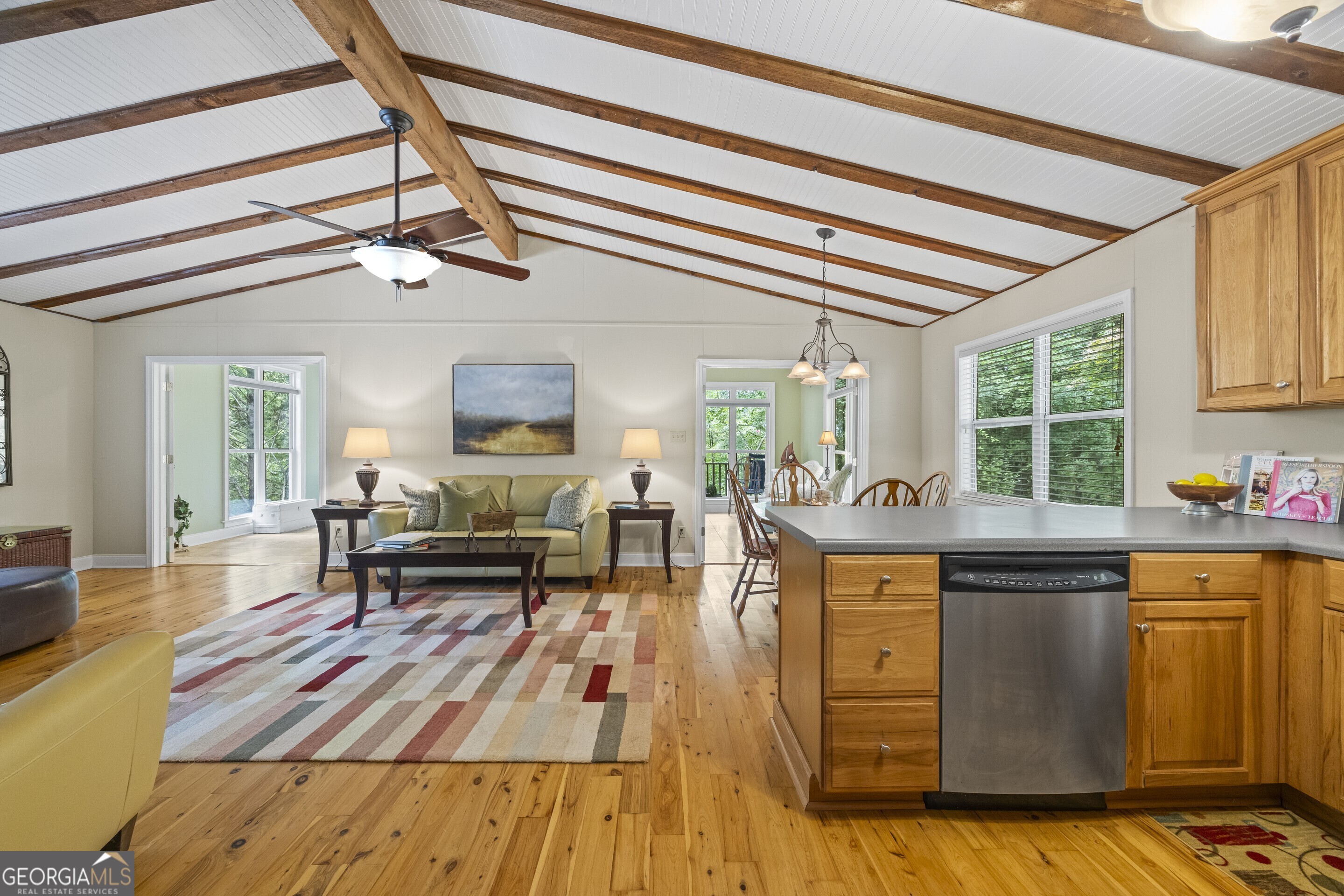 Lavonia, Georgia 30553, United States, 3 Bedrooms Bedrooms, ,2 BathroomsBathrooms,Residential,Pending,205468