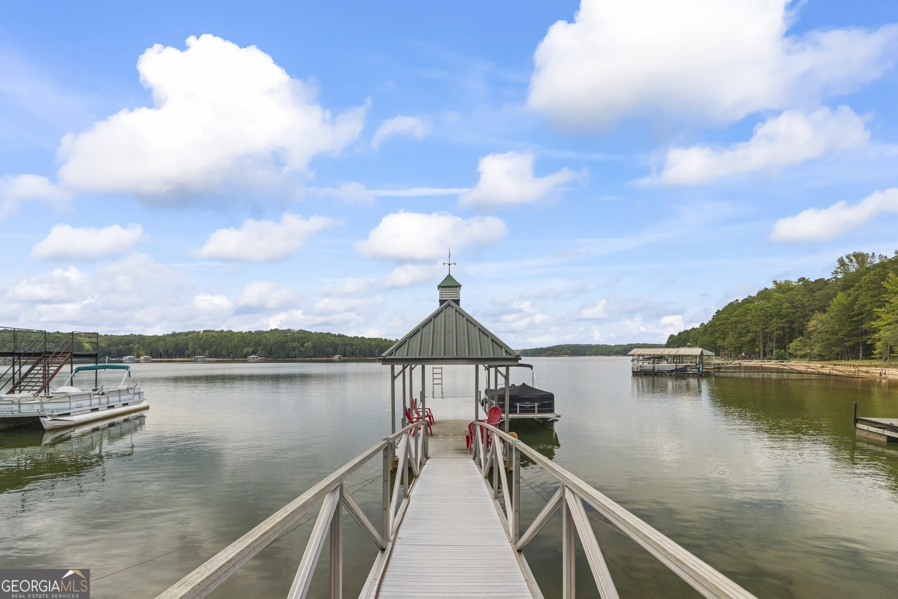 Lavonia, Georgia 30553, United States, 3 Bedrooms Bedrooms, ,2 BathroomsBathrooms,Residential,Pending,205468