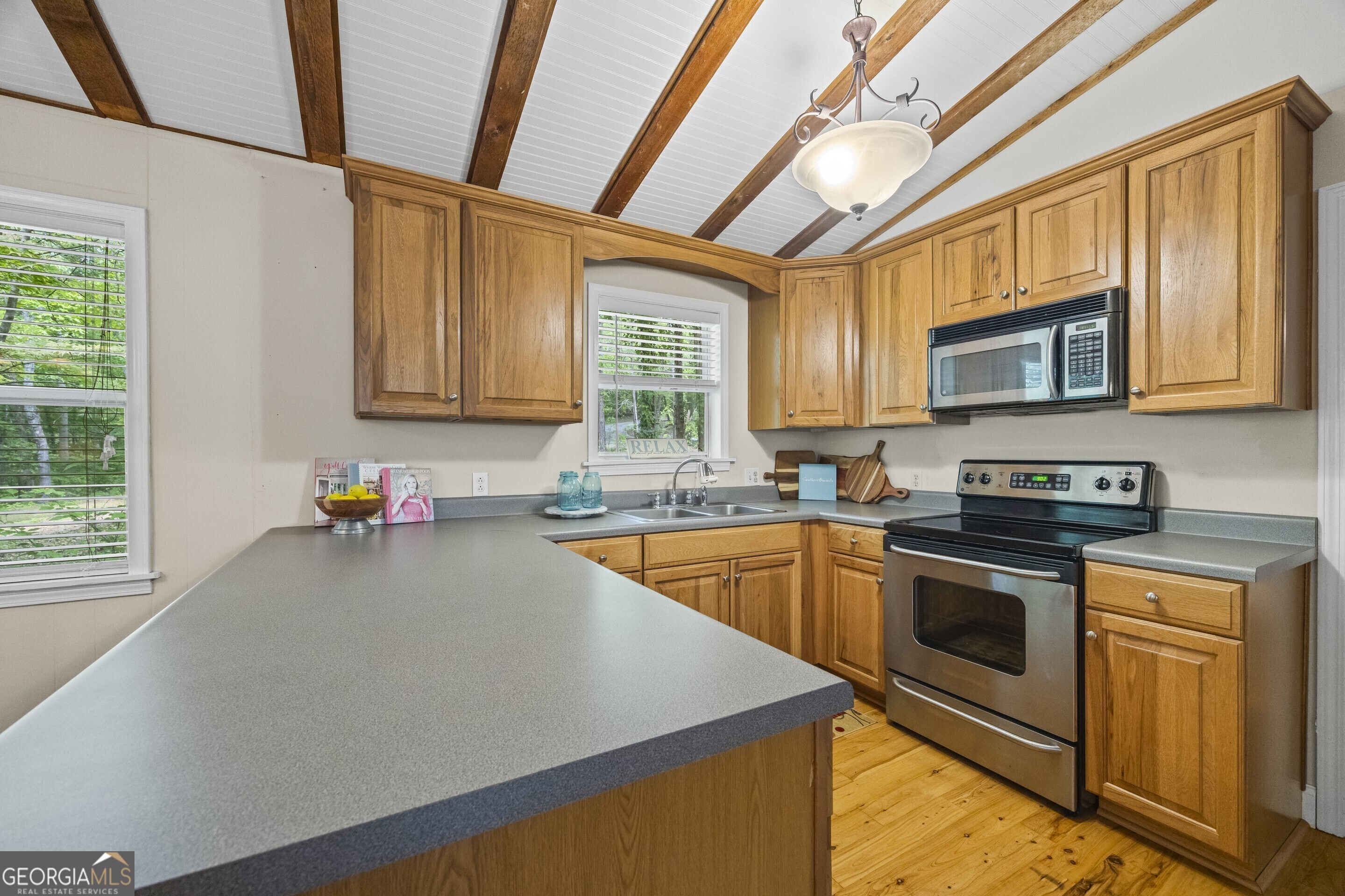 Lavonia, Georgia 30553, United States, 3 Bedrooms Bedrooms, ,2 BathroomsBathrooms,Residential,Pending,205468