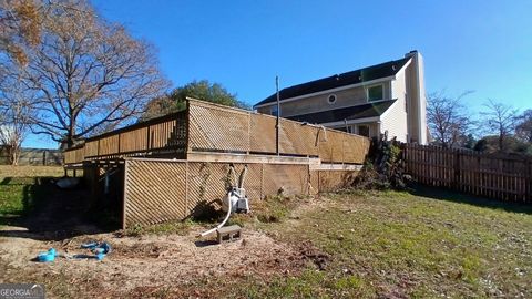 A home in Warner Robins