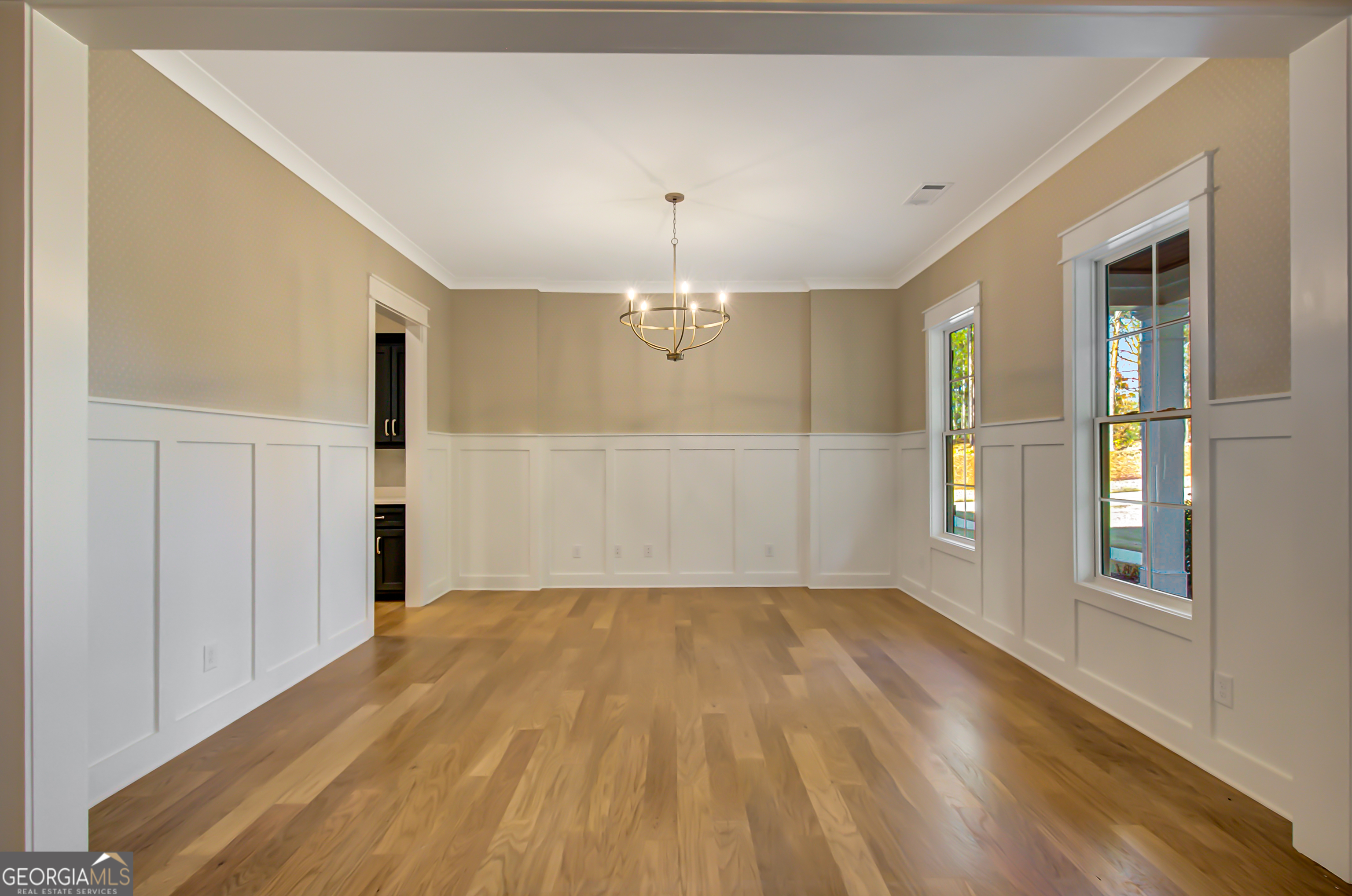 Sharpsburg, Georgia 30277, United States, 4 Bedrooms Bedrooms, ,5 BathroomsBathrooms,Residential,Active,244477