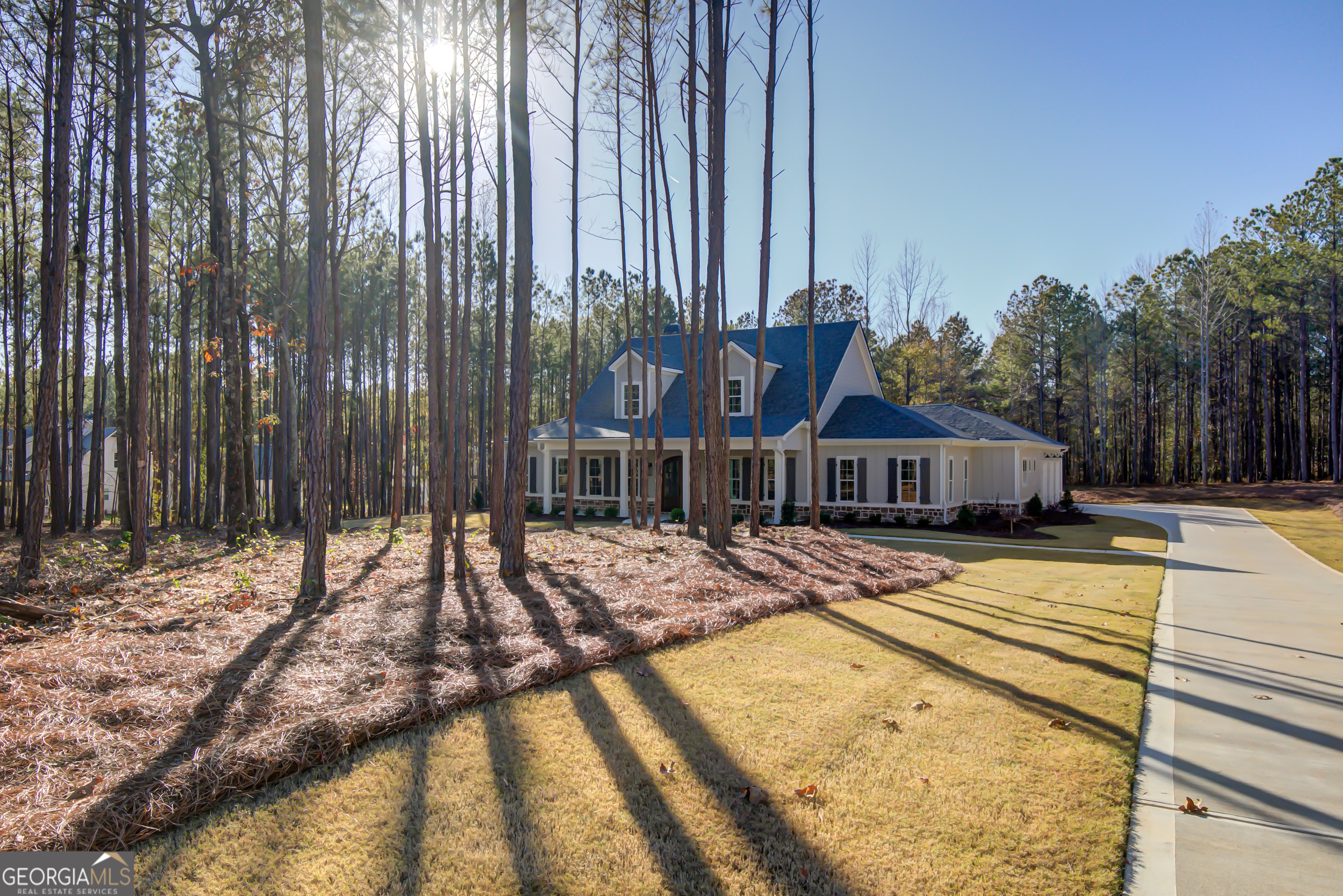 Sharpsburg, Georgia 30277, United States, 4 Bedrooms Bedrooms, ,5 BathroomsBathrooms,Residential,Active,244477