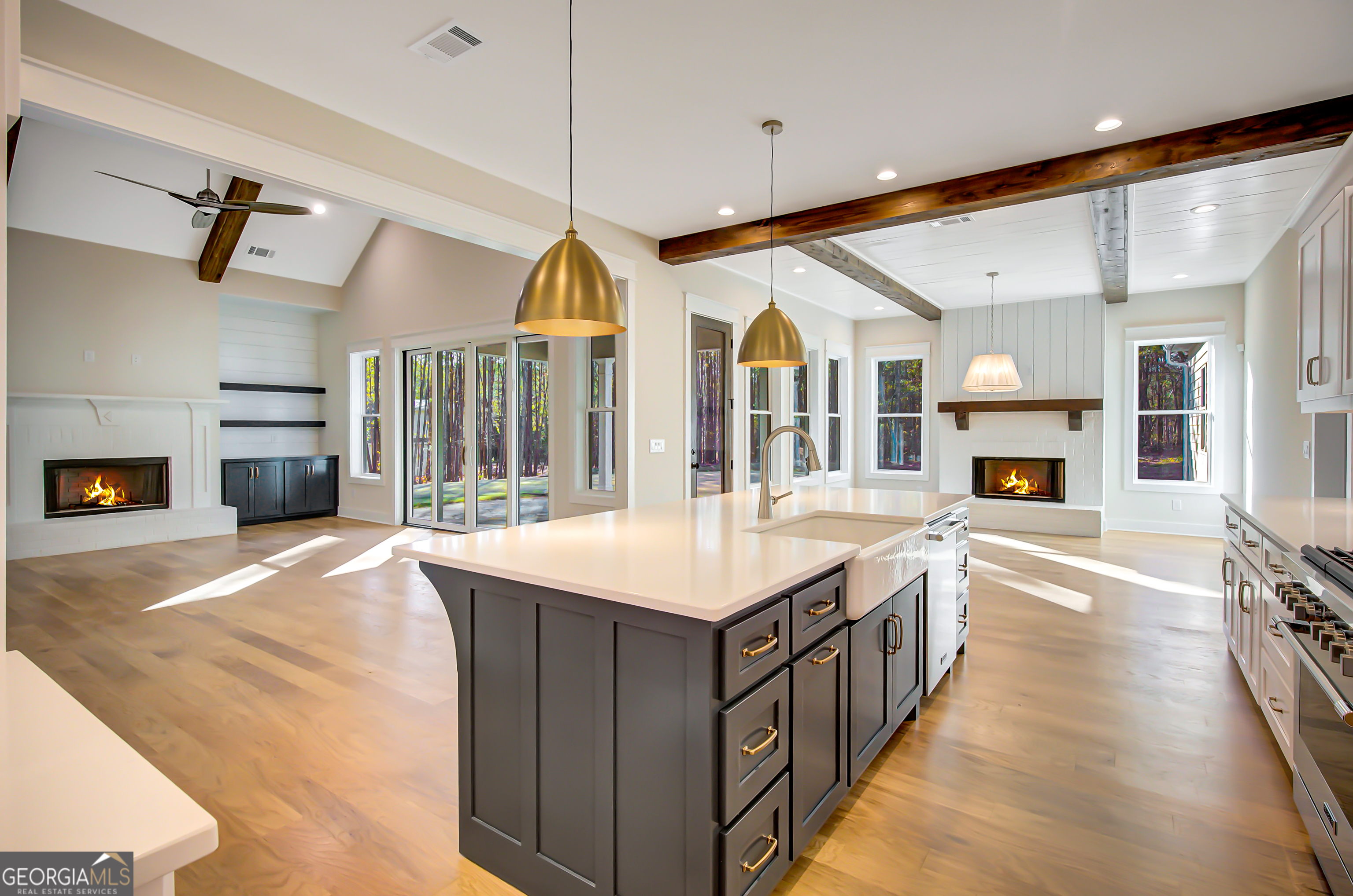 Sharpsburg, Georgia 30277, United States, 4 Bedrooms Bedrooms, ,5 BathroomsBathrooms,Residential,Active,244477