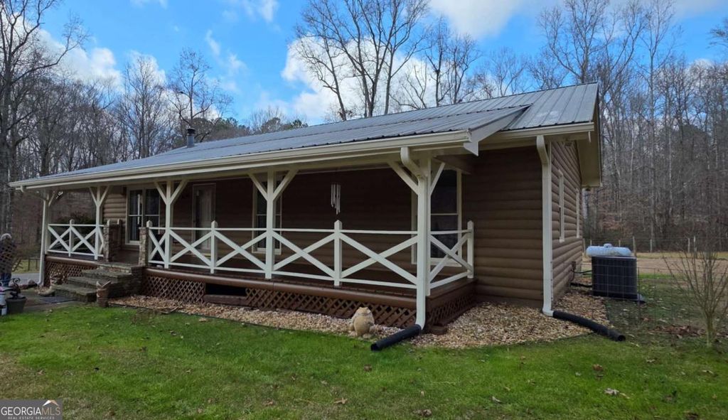 Photo of 403 N Stringer Road, Canton, GA 30115 (MLS # 10724847)