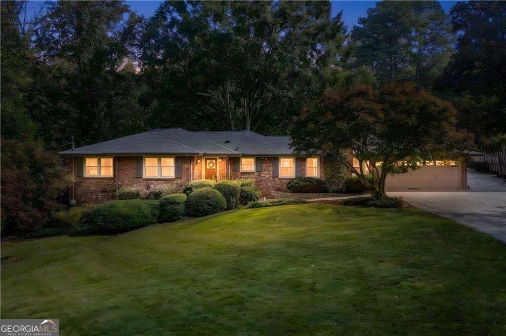 Photo of 1531 Council Bluff Drive NE, Atlanta, GA 30345 (MLS # 10881577)
