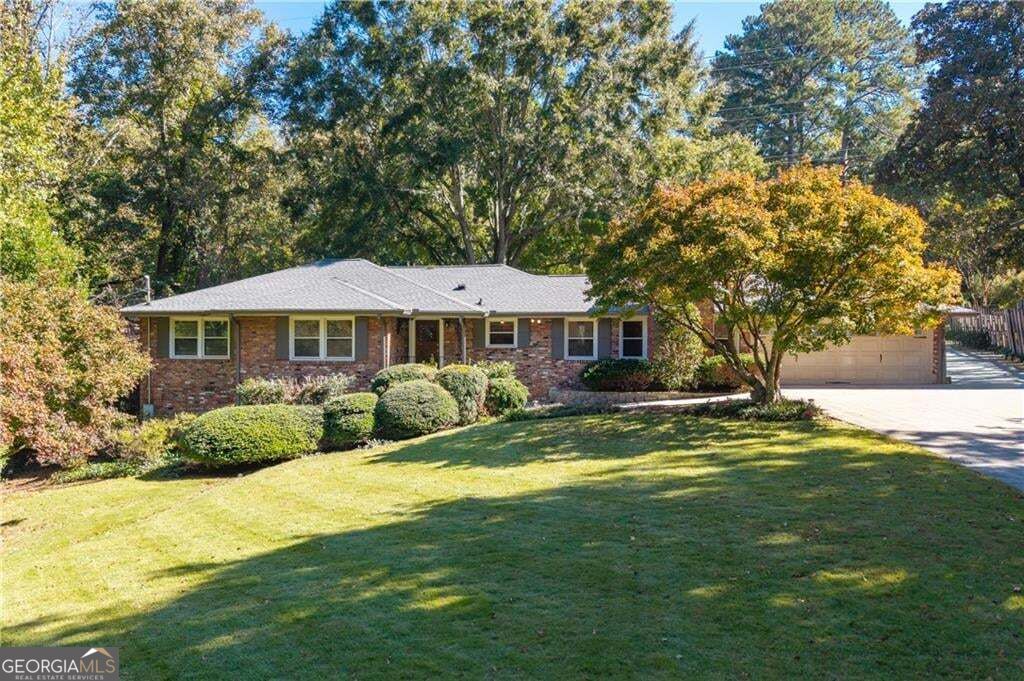 Photo of 1531 Council Bluff Drive NE, Atlanta, GA 30345 (MLS # 10881577)